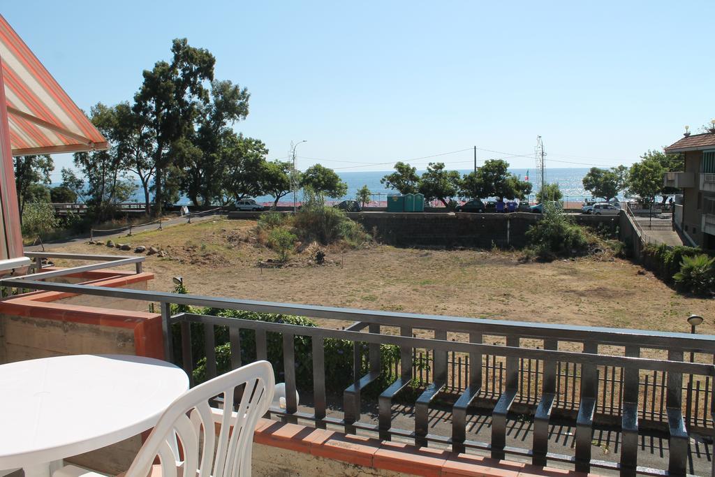 Casa Vacanze Mascali Riposto Δωμάτιο φωτογραφία